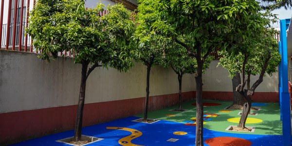 El Ayuntamiento finaliza las obras en el CEEE Virgen Macarena, dentro del plan de mejora de centros educativos