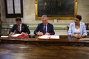 El Ayuntamiento y el Colegio de Enfermería de Sevilla firman un convenio de colaboración para la promoción de hábitos de vida saludables en los centros escolares, asociaciones y entidades en la ciudad