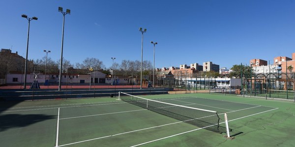 El Ayuntamiento impulsa un proyecto para que Entreflores de Sevilla este se convierta en un centro deportivo de primer nivel