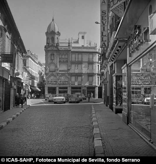 se21_pu-c1_71_008_01-2.jpg