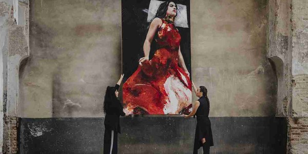 Rocío Molina deconstruye la obra pictórica realizada por Lita Cabellut para la Bienal