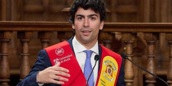La Bienal de Flamenco, nuevo miembro honorífico del Claustro Universitario de las Artes