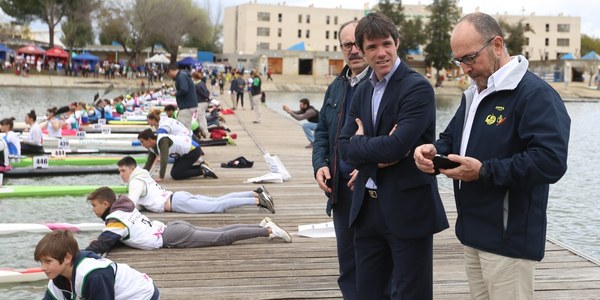 El Ayuntamiento abre los plazos de inscripción para las modalidades de balonmano, tenis o piragüismo de los Juegos Deportivos Municipales