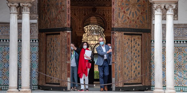 El consumo eléctrico del Real Alcázar de Sevilla será 100 % verde tras licitar un contrato de suministro para los próximos tres años que incorpora además un plan de eficiencia energética