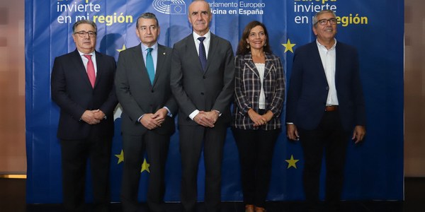 El Ayuntamiento tramita la captación de 18,6 millones de euros de fondos europeos para el tranvibús hasta el centro de la ciudad y la ampliación del tranvía de Nervión a Santa Justa