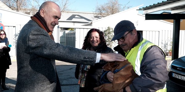 El Ayuntamiento inicia las obras de las nuevas gateras del Centro Municipal de Control y Protección Animal, que cuentan con una inversión de casi 300.000 euros