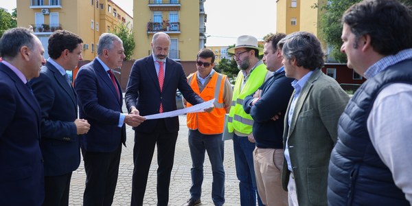 El Ayuntamiento repavimenta la ronda del Tamarguillo para acabar con los baches y cumplir con una demanda histórica