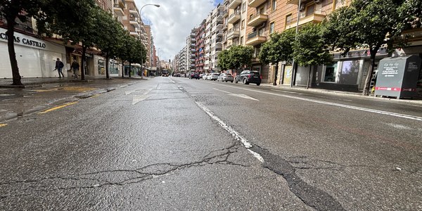 El Ayuntamiento invertirá 177 000 euros en repavimentar al completo la calle Virgen de Luján