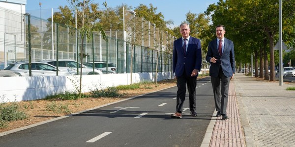 El Gobierno de Sanz finaliza el carril bici de San Jerónimo con una inversión de más de medio millón de euros y 1,6 kilómetros
