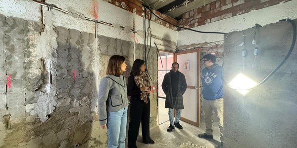 El Ayuntamiento modernizará los aseos del CEIP Zurbarán, con más de 50 años, y su obra se une a los casi 15 millones de euros en marcha en estos momentos en los colegios